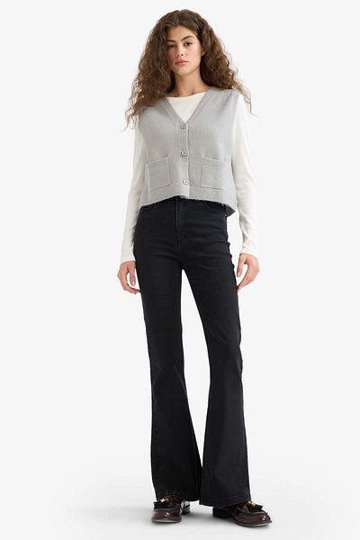 DeFacto Regular Fit V-Neck Pocket Buttoned Vest E4686Ax25Wn