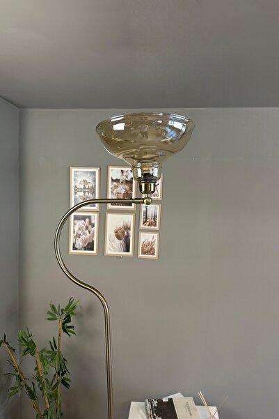 Bamyum Bal Rengi Cam Lambader C Gövde Modern Dekoratif Metal Oturma Odası Çalışma Odası Zemin Lambası