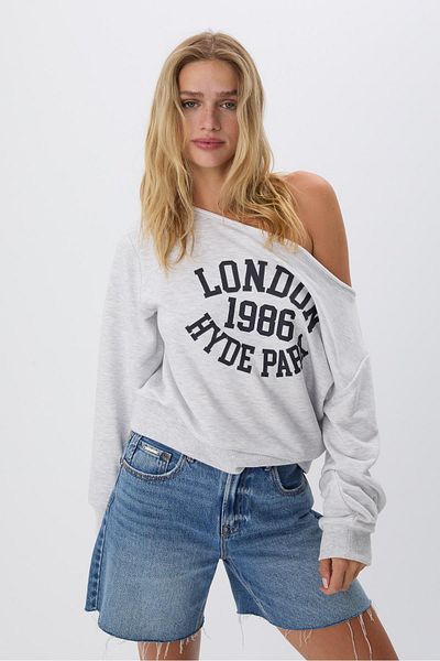 Stradivarius Off-the-shoulder graphic sweatshirt