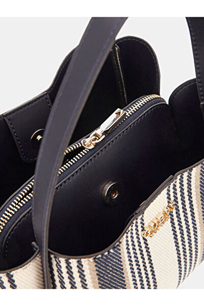 Guess Nicolette Kadın El Çantası