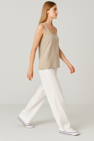 EFFE Βασικό βαμβακερό μπλουζάκι με χοντρές τιράντες σε γραμμή Α