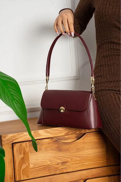 Rivina Women's Gold Detailed Covered Hand and Shoulder Bag