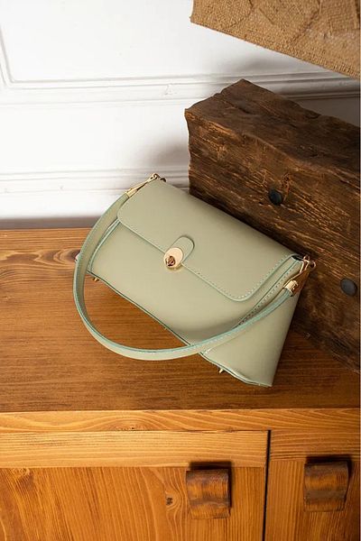 Rivina Women's Gold Detailed Covered Hand and Shoulder Bag