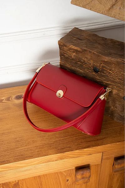 Rivina Women's Gold Detailed Covered Hand and Shoulder Bag