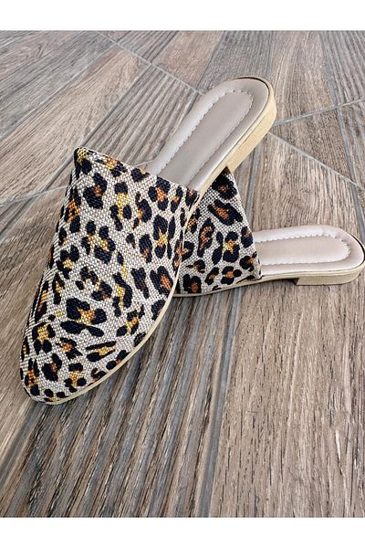 lovitto Closed Front Patterned Leopard Kyoto Women's Slippers
