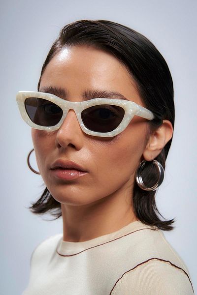 Bilge Karga Farah White Black Sunglasses