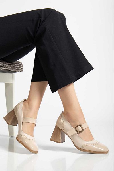 can feta Feta New Season Imported Quality Imported Material Buckle Detailed 5 cm High Heels