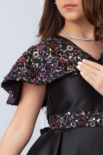 arushi Luxury Black Evening Dress