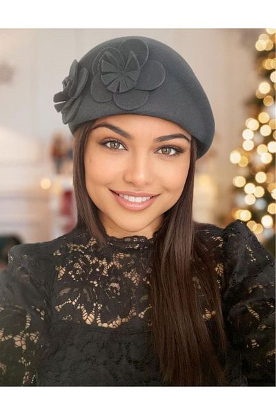 Confortino Luxury women's felt hat with a corner toca - ONE SIZE, ADJUSTABLE