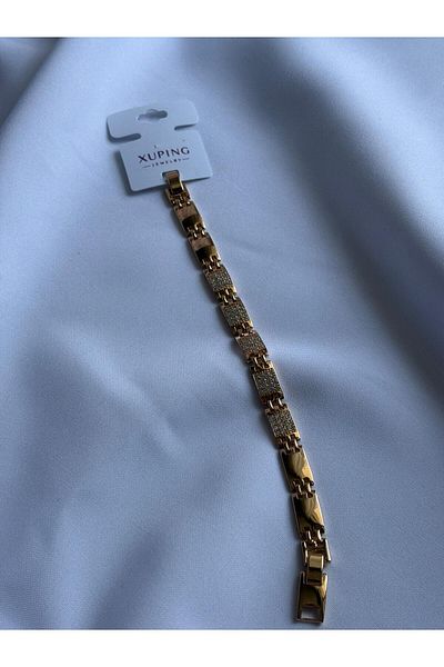 Bestofcase Elegant Bijoux Bracelet with Stylish Design