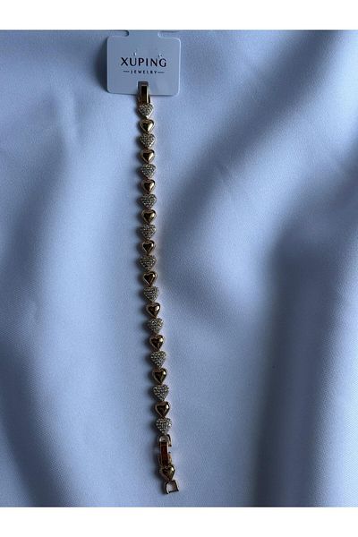 Bestofcase Elegant Bijoux Bracelet with Stylish Design and Heart Detail