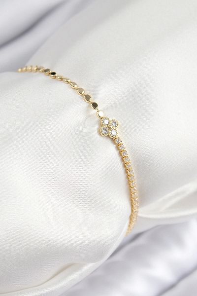 Clariss Brass Zircon Stone Clover Model Crushed Chain Gold Color Women's Bracelet