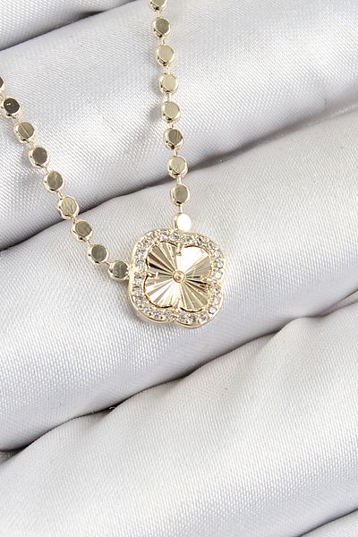 Clariss Brass Zircon Stone Clover Model Crushed Chain Gold Color Women's Necklace