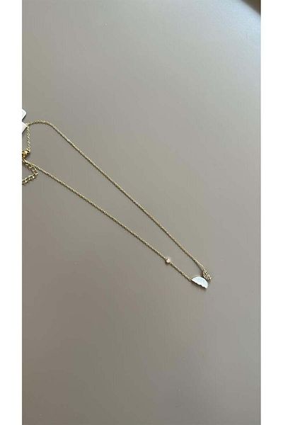 MBB ETİCARET Pearlescent butterfly necklace - gold