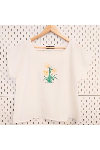 Tela Cotton Blouse with Floral Embroidery – Crina