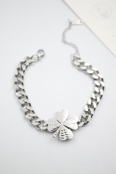 MBB ETİCARET Clover Bracelet - Silver