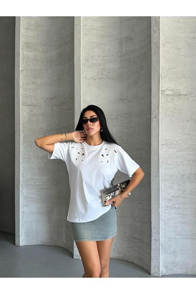 asur boutique Asur Boutique Women's Embroidered Crew Neck T-Shirt
