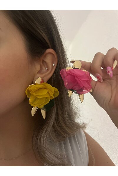 MyladyAccessoriess أقراط من التول بتفاصيل زهرية باللون الوردي