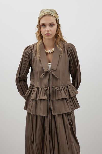 FUSHYA Crinkle Ruffle Double Set