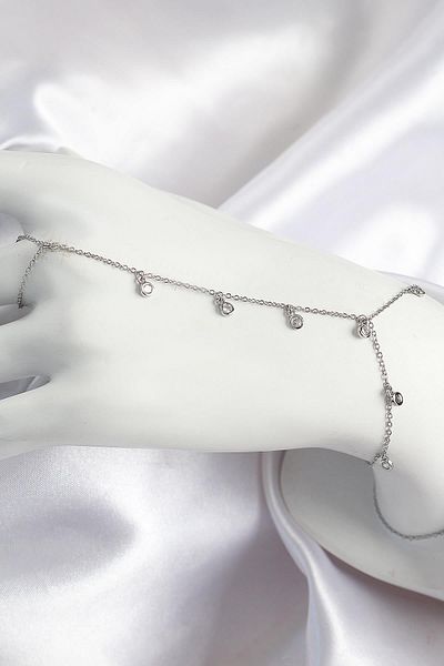 Celira Brass Zircon Stone Hanging Model Silver Color Women's Shahmeran