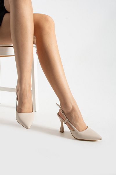 XStreet 9 cm Thin Heels High Heels Pointed Toe