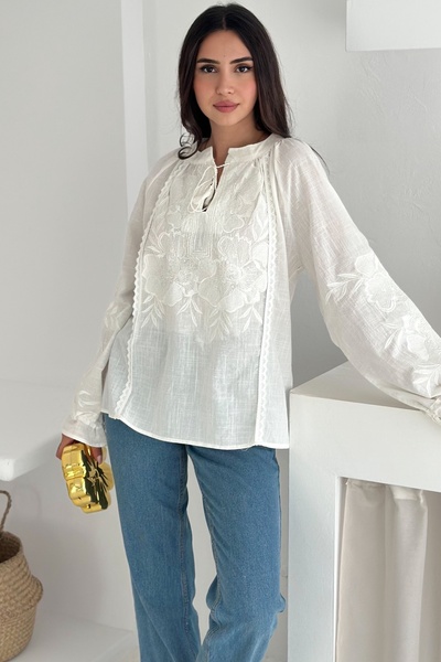 FEMELLE Γυναικεία λευκή δαντέλα και κέντημα λεπτομερή βαμβακερή μπλούζα