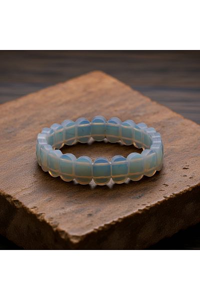 Perlavita The Awakening of Feminine Power: the Radiance of the Inner Moon - Opal Stone Bracelet