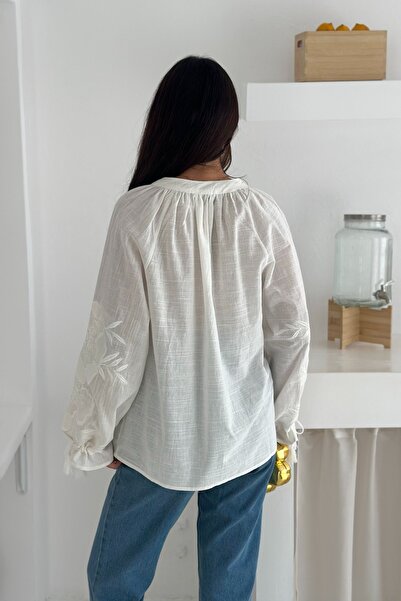 FEMELLE Γυναικεία λευκή δαντέλα και κέντημα λεπτομερή βαμβακερή μπλούζα