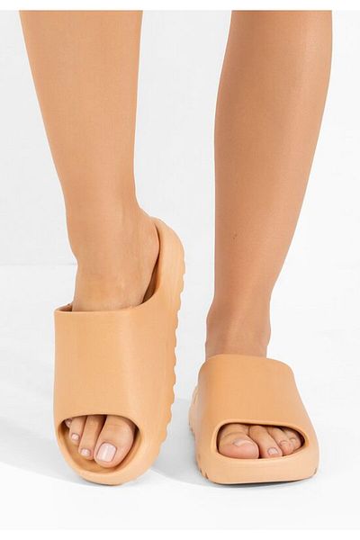 B T Shoes Women's slippers Antanya beige