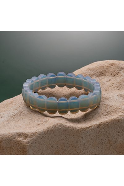 Perlavita The Awakening of Feminine Power: the Radiance of the Inner Moon - Opal Stone Bracelet