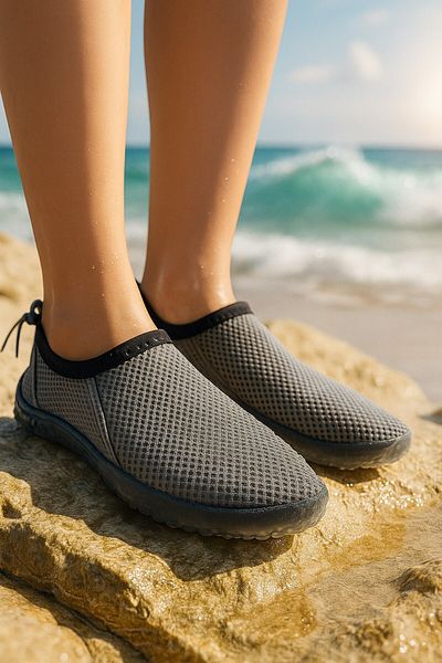 İmerShoes Unisex Black Sea Shoes