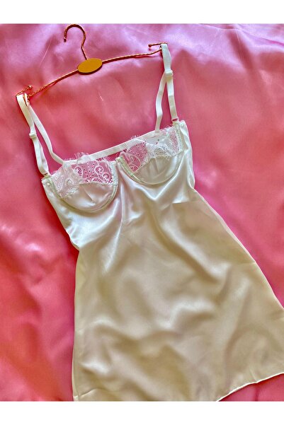 Nivolia Douce Dantel Detaylı Balenli Saten Gecelik