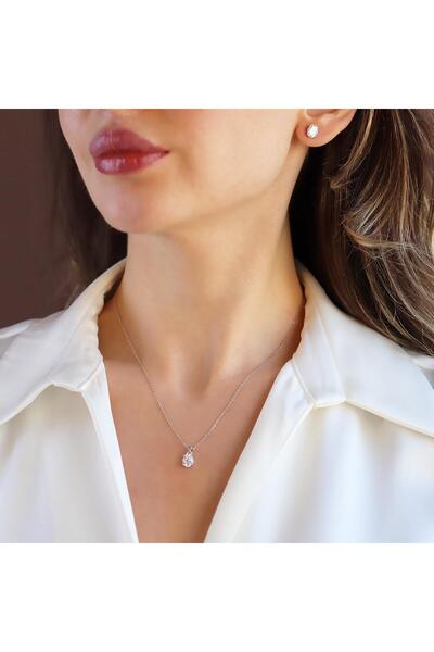 Necati Gün Elips Mini Mozanit Taşlı Gümüş Set