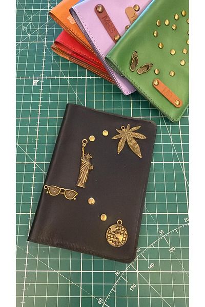 Seda Home Art We Write Name) Special Design Leather Passport Cover Passport Holder Travel Wallet