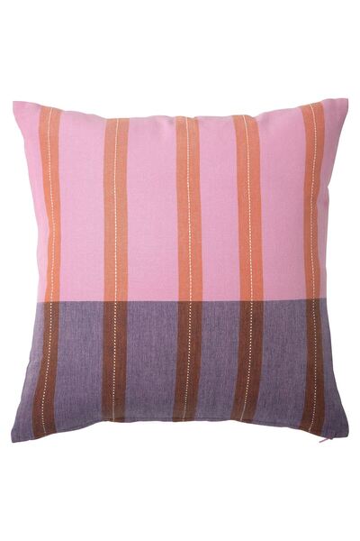 IKEA husă de pernă, roz-portocaliu, 50x50 cm Pernă interioară se vinde separat.