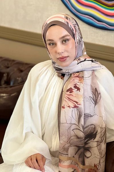 Tesettür Diyarı Шал Лина с шарка Лориенка