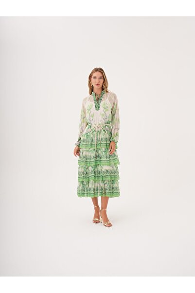 SERPİL Volan Detaylı Kuşaklı Desenli Şifon Elbise