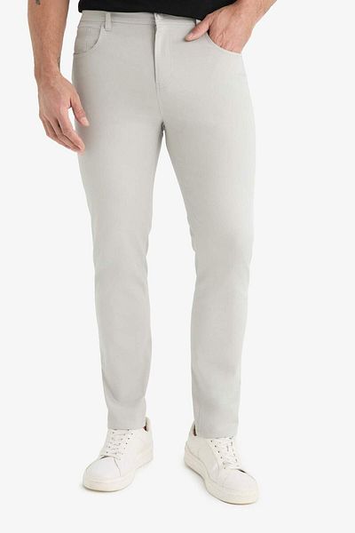 DeFacto Slim Fit Slim Fit Narrow Leg Textured Trousers E7959Ax25Au