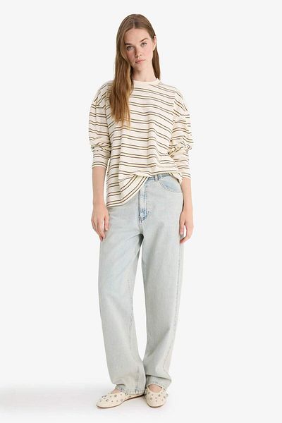 DeFacto Loose Fit Crew Neck Sweatshirt F7758Ax25Au