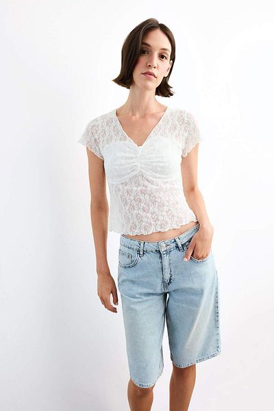 DeFacto Tricou cu mânecă scurtă din dantelă cu decolteu în V F9155AX25SM