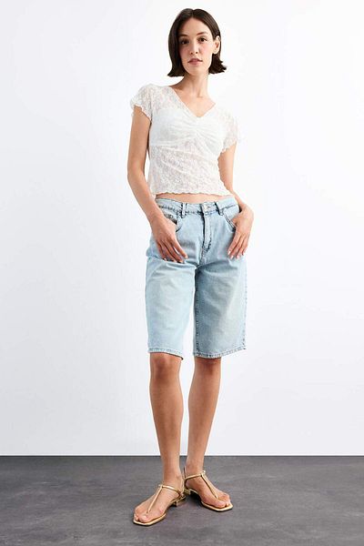 DeFacto Tricou cu mânecă scurtă din dantelă cu decolteu în V F9155AX25SM