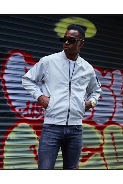 Renvo butik The Legend Men's Lightweight Raincoat with Collar