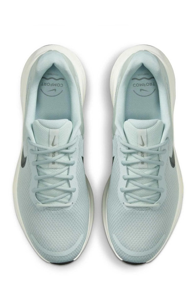 Nike Revolution 7 Erkek Koşu Ayakkabısı FB2207-407