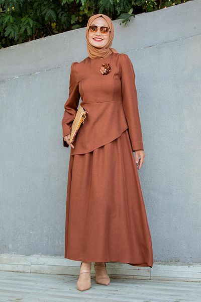 Tesettür Çarşım Rise Linen Brooch Blouse Skirt Set-Brown