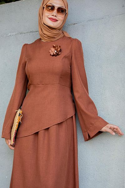 Tesettür Çarşım Rise Linen Brooch Blouse Skirt Set-Brown