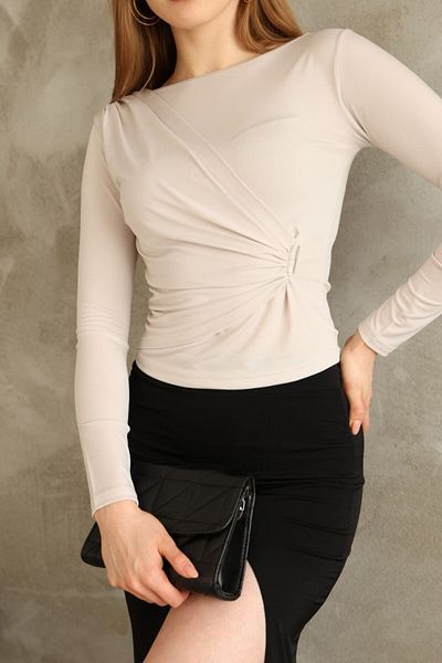 Butik Beyza Pleated Side Buckle Detail Blouse