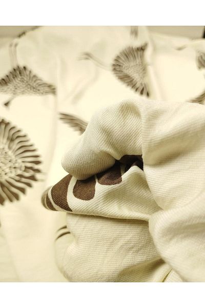Kumaş Parça Aerobin Linen with Brown Stork Pattern on Cream (Width 135 cm X Length 250 cm)