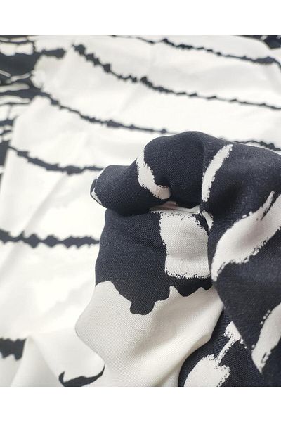 Kumaş Parça Cotton Viscose in Black and White Colors (Width 150 cm X Length 260 cm)