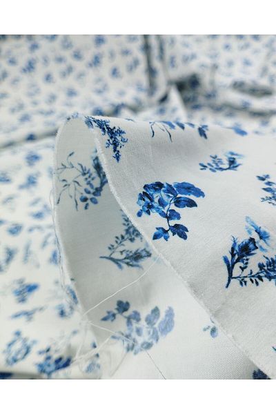 Kumaş Parça White with Blue Patterned Poplin (Width 150 cm X Length 200 cm)