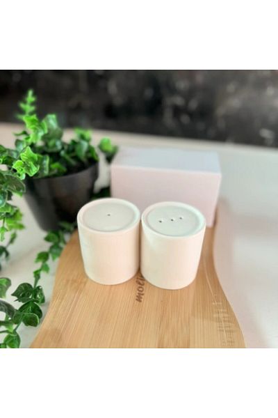 ForWhat 2Pcs Salt Shaker Spice Rack Set for Office Home Kitchen